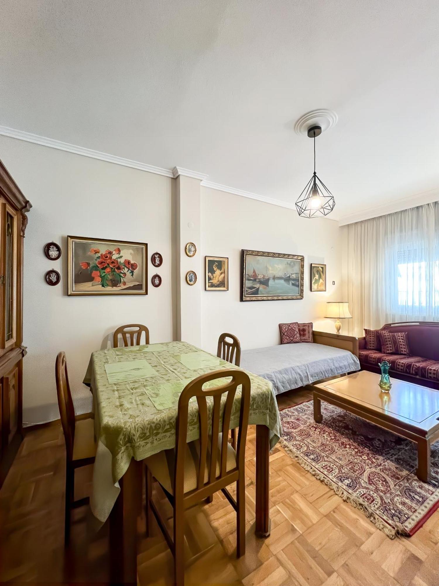 Sonia'S Skg 3 Bedroom Family Apartment - Near Metro Selanik Dış mekan fotoğraf