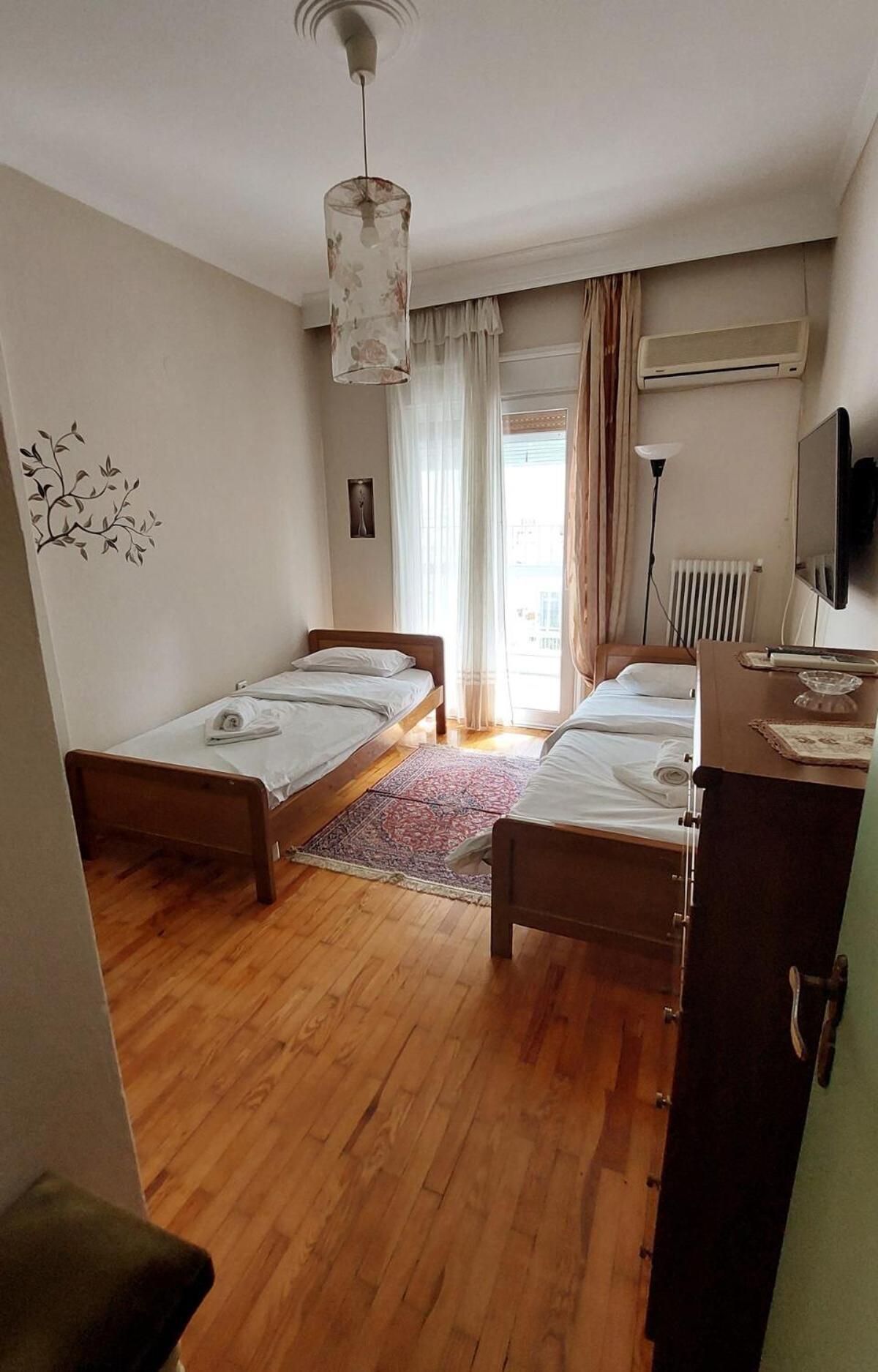 Sonia'S Skg 3 Bedroom Family Apartment - Near Metro Selanik Dış mekan fotoğraf